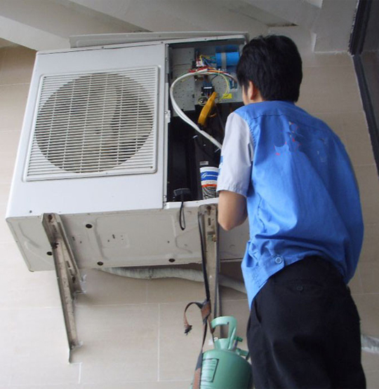 新龙空调开机无反应维修